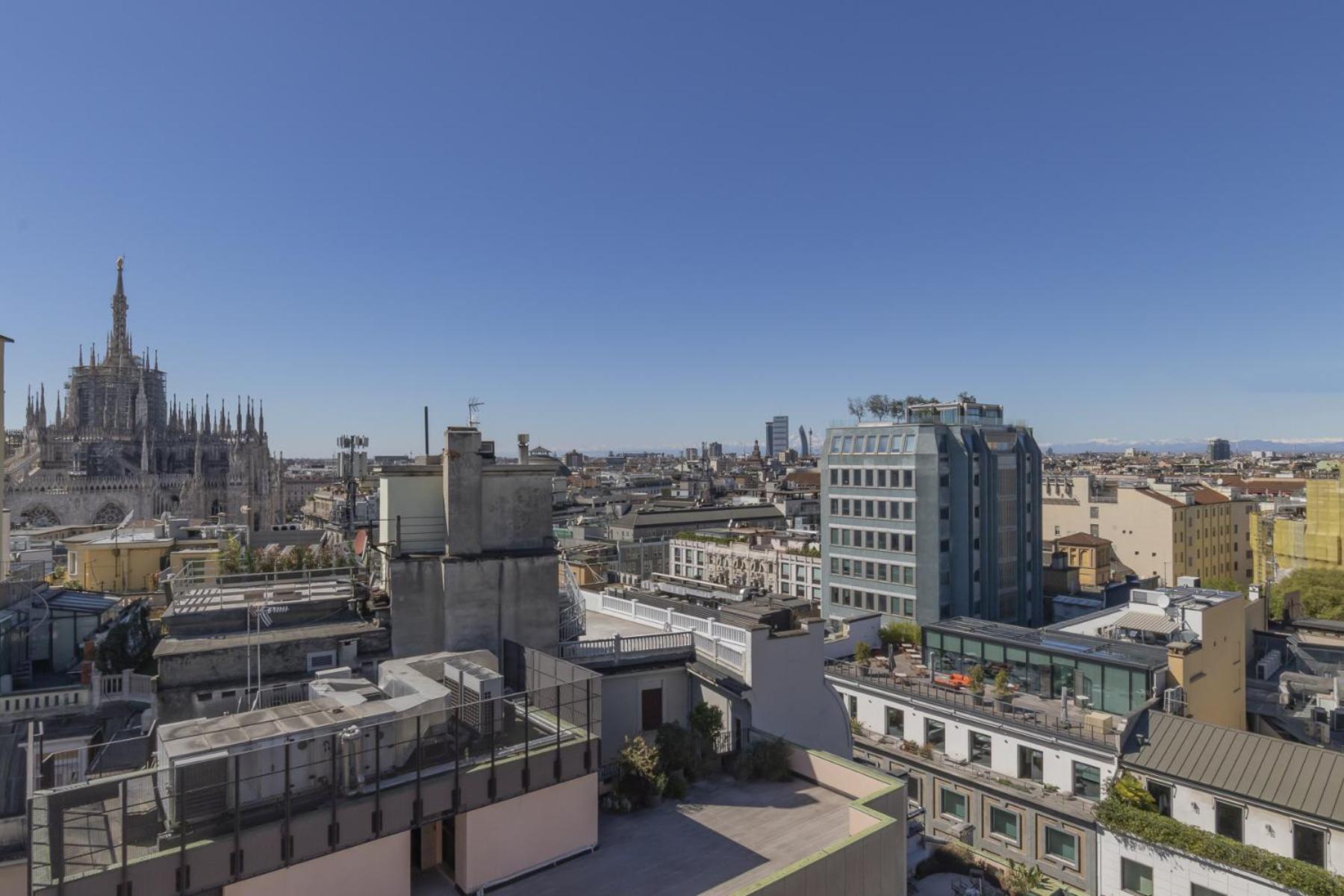 San Babila Central Tower With Panoramic Terrace Overlooking Duomo By Rentopolis Mediolan Zewnętrze zdjęcie